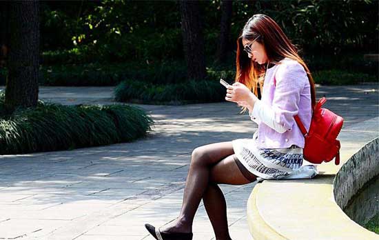 怎樣與女生聊天找話(huà)題