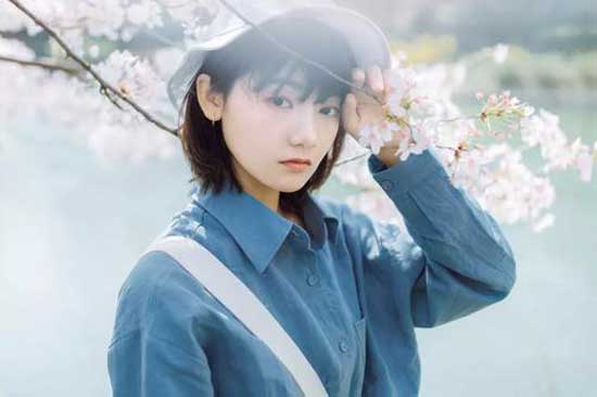 男朋友和別的女生聊天