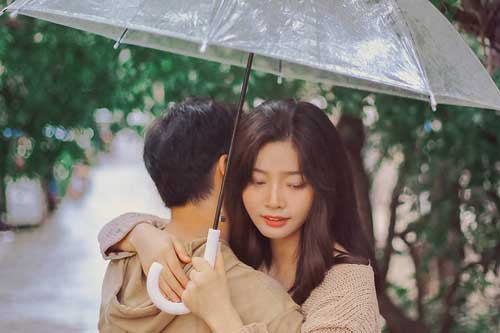 分手后不可以做朋友因?yàn)楸舜藗^(guò)
