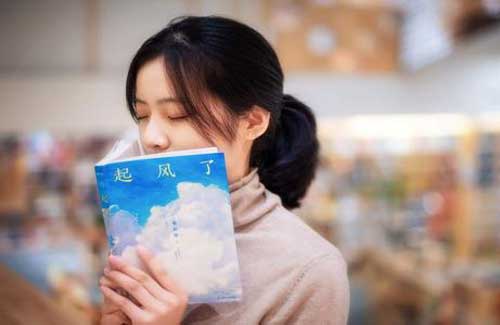 第一次和女生聊天開場(chǎng)白臺(tái)詞