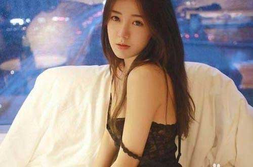 晚上開場(chǎng)白與女生聊天