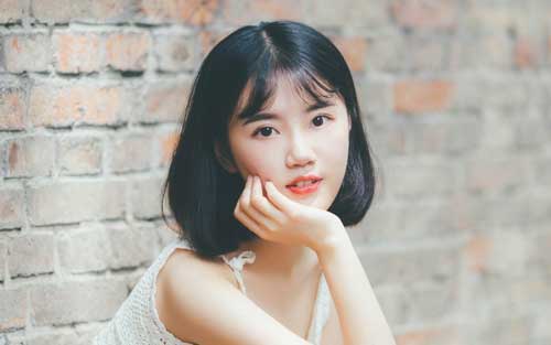 相親女生不主動(dòng)聊天