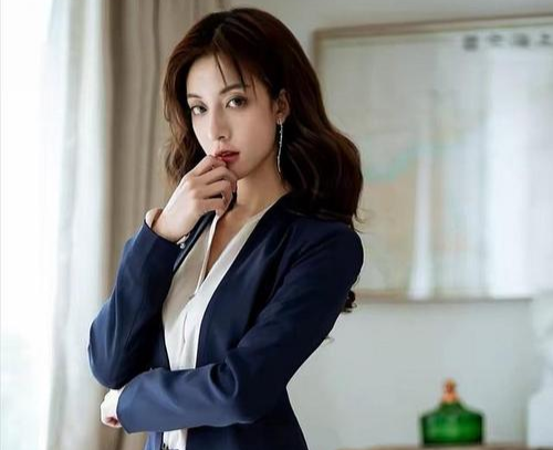 喜歡的男生經(jīng)常不回你的消息？三招教你看透他的心思