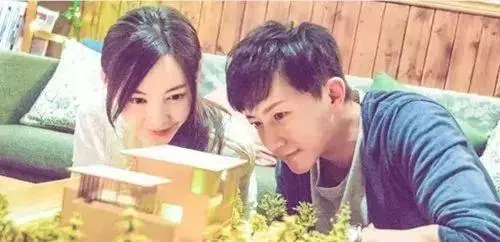 記住，千萬不要經(jīng)常跟男人提分手，否則........